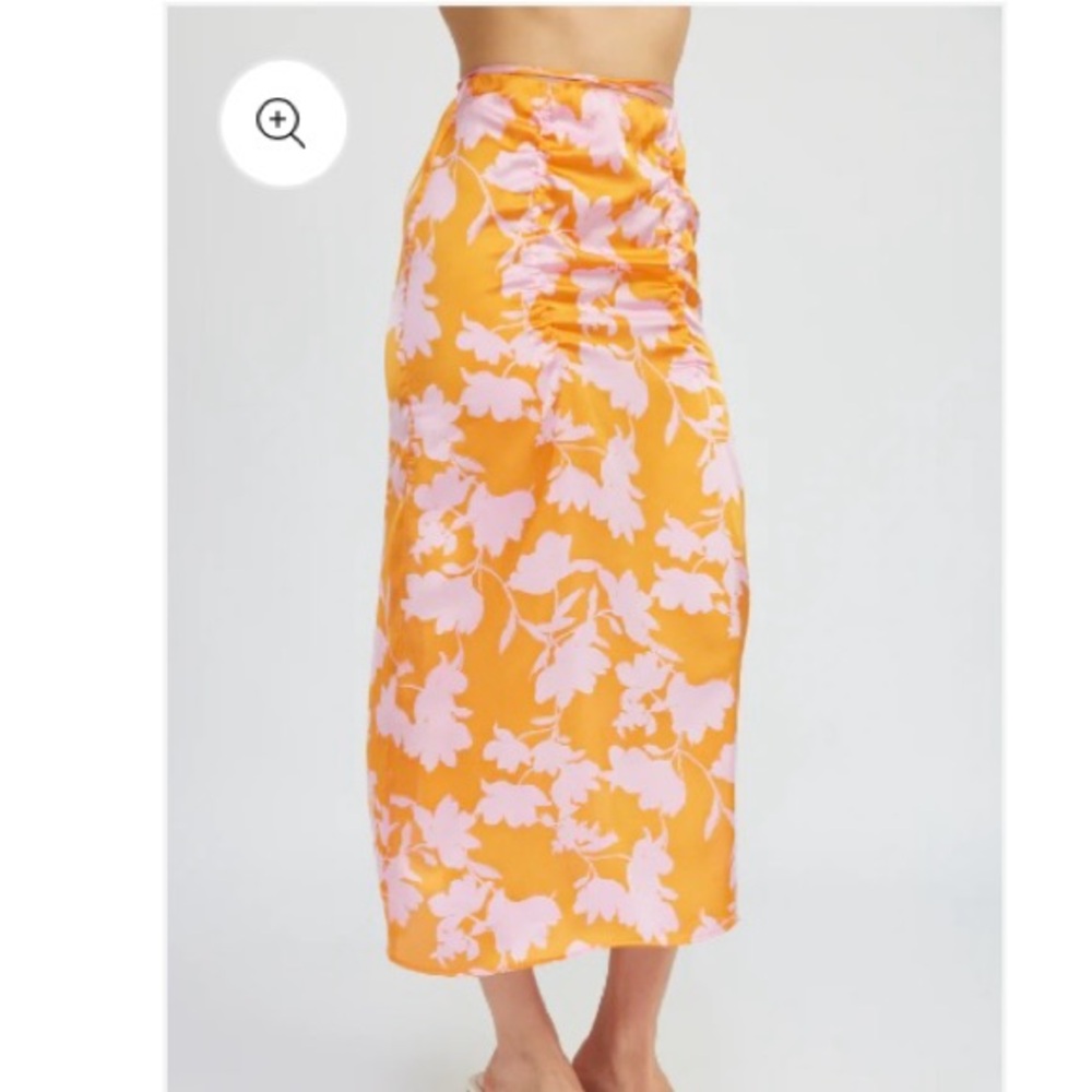 Emory Park • Ada Maxi Skirt in Cream Floral - Picture 11 of 12